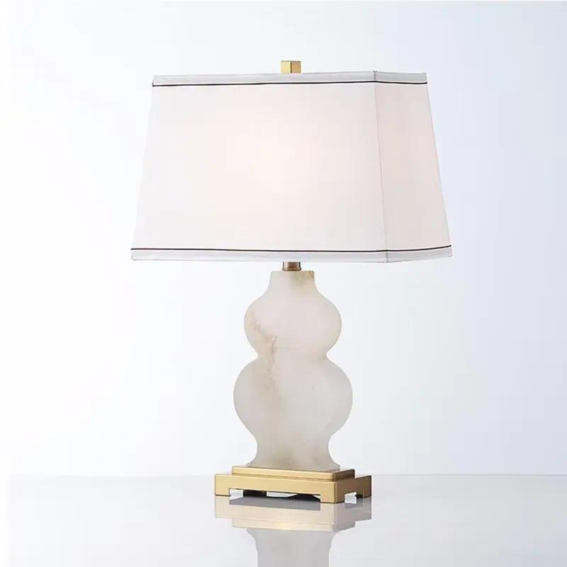Light Switch - Lampu meja LED modern, desain kreatif